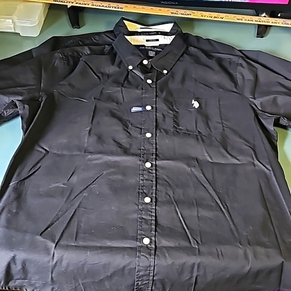 US POLO ASSN. 2 mens short sleeve button down shirtS. Stretch fabric. XL - Picture 1 of 7